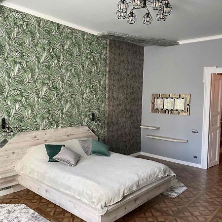 Apartment On Balabana Street Львов Экстерьер фото